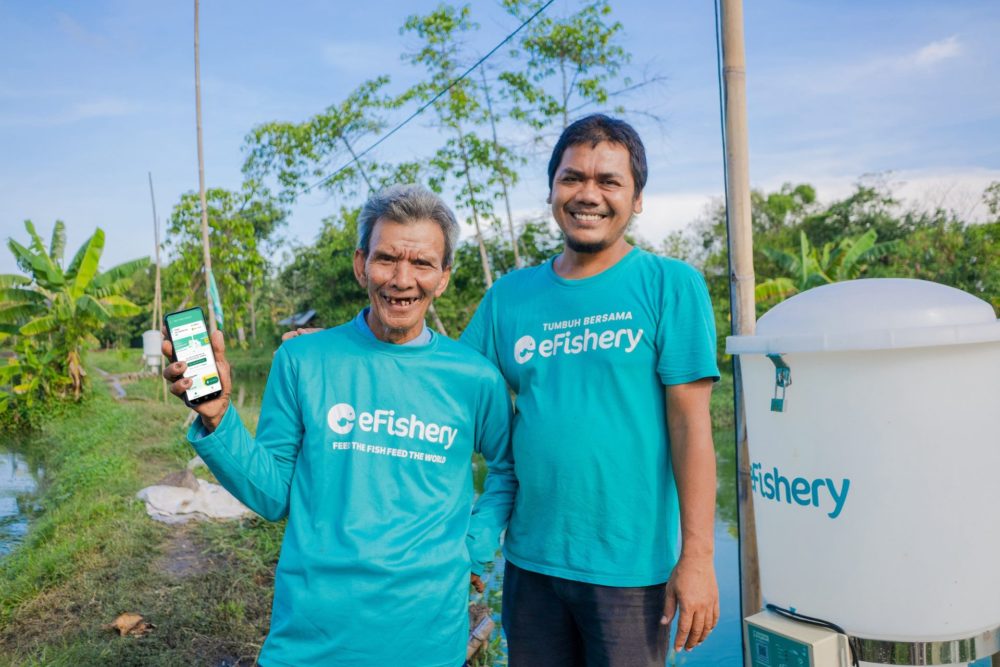 在印尼，eFishery 專注於協助魚蝦養殖者數位轉型提高生產力，同時創造永續養殖環境